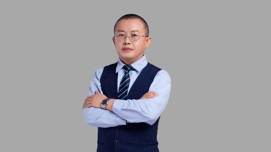 邓东
